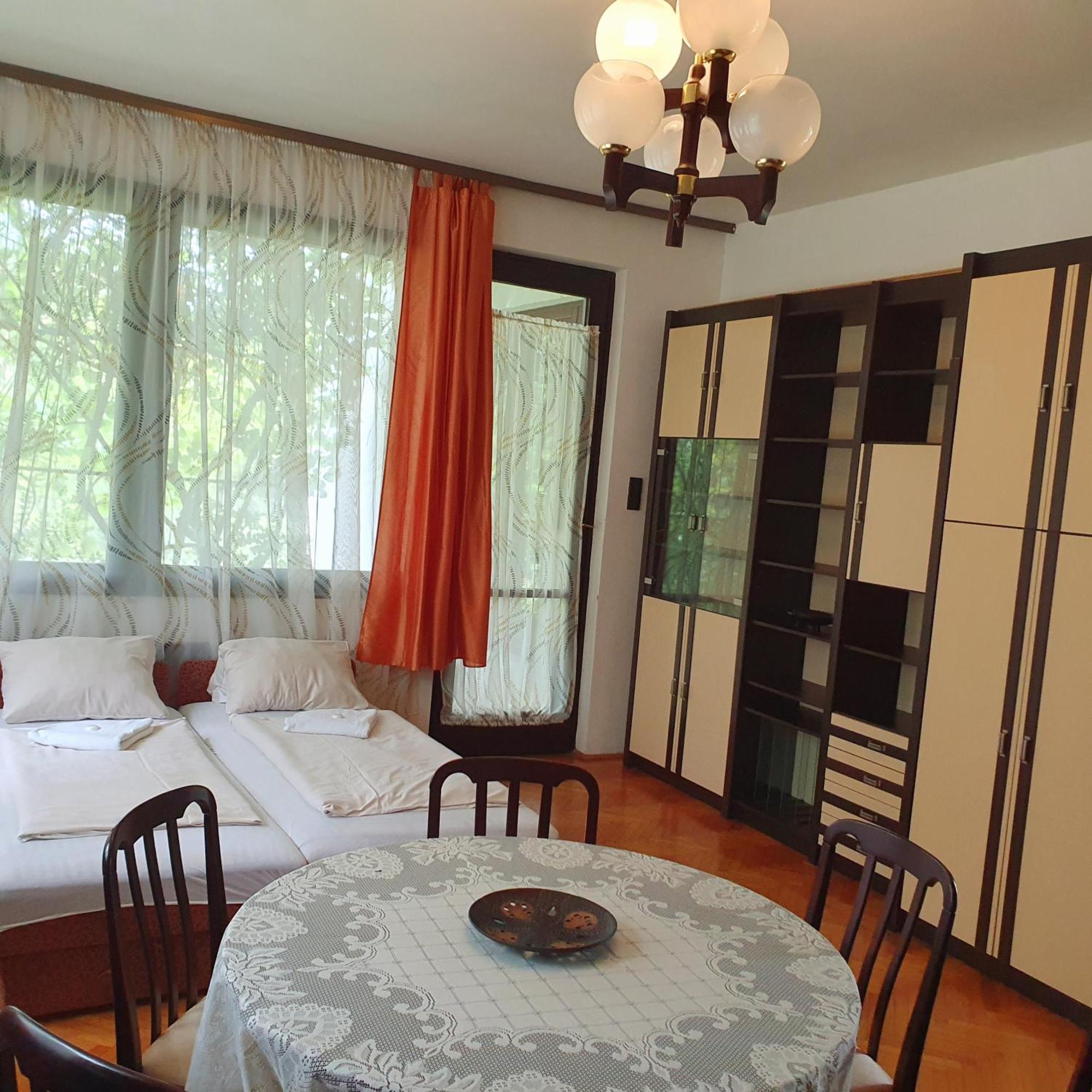 Sophie'S Guesthouse ชิโอฟก ภายนอก รูปภาพ