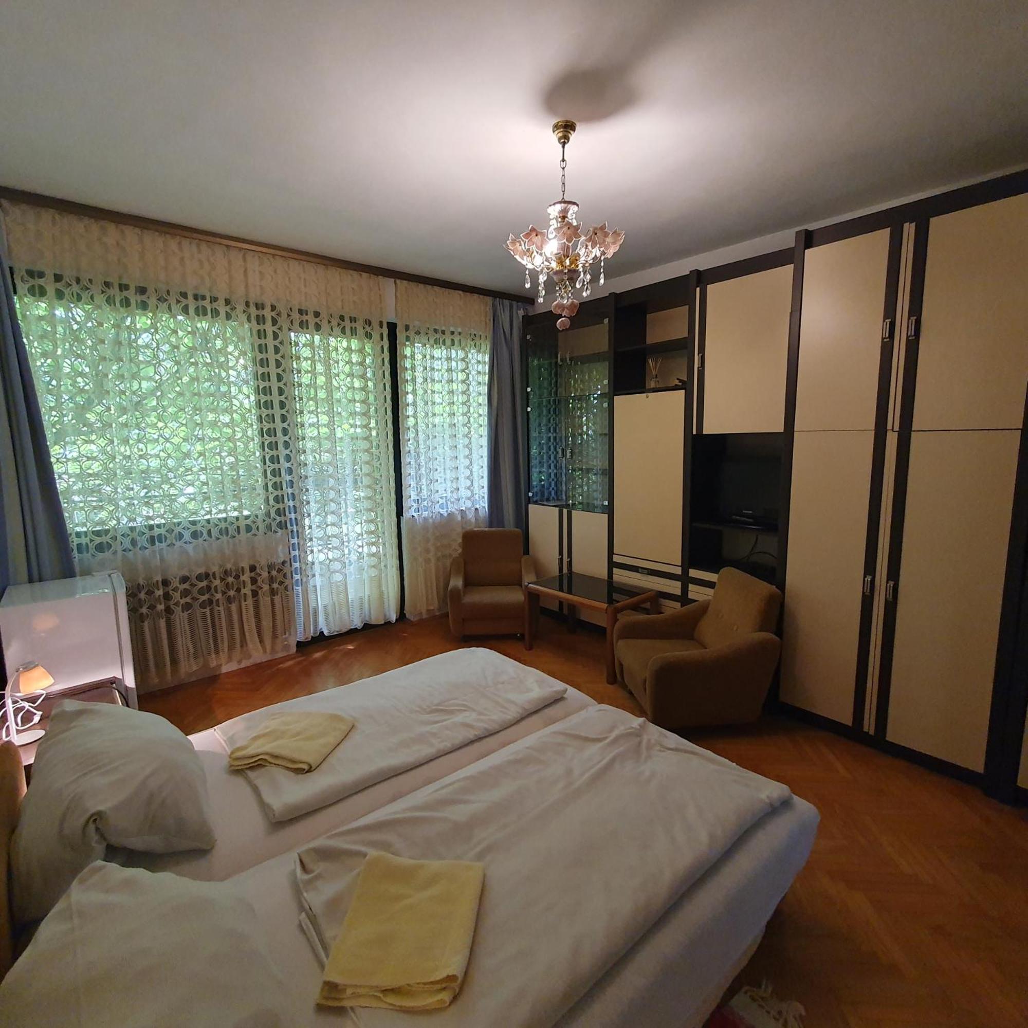 Sophie'S Guesthouse ชิโอฟก ภายนอก รูปภาพ