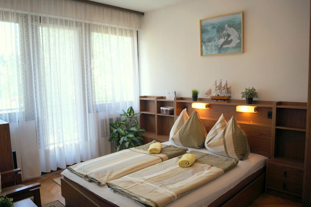 Sophie'S Guesthouse ชิโอฟก ภายนอก รูปภาพ