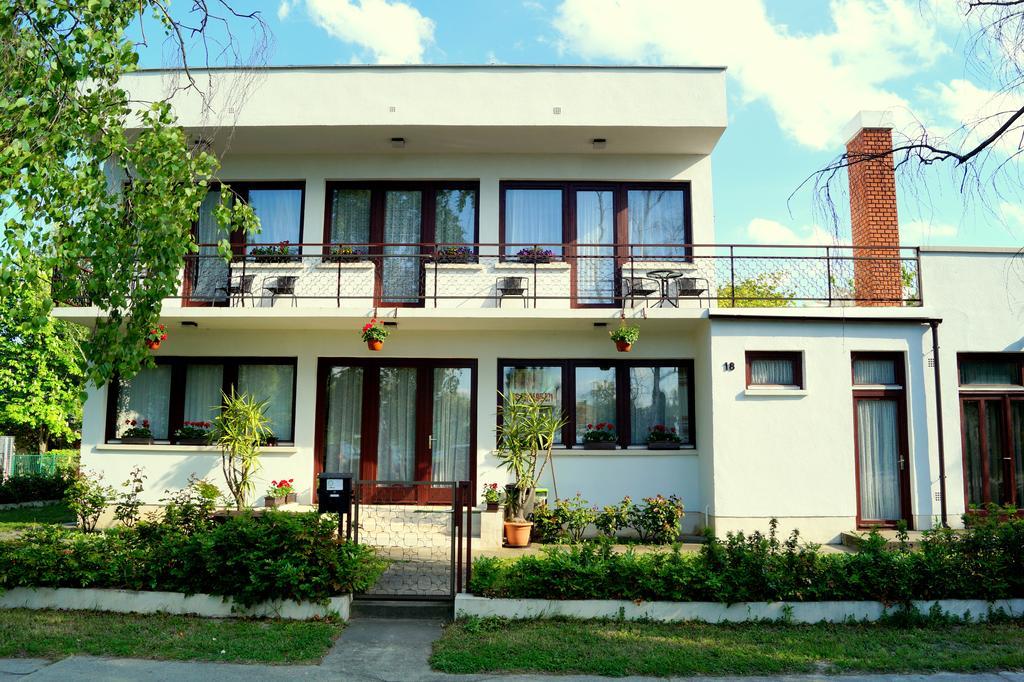 Sophie'S Guesthouse ชิโอฟก ภายนอก รูปภาพ